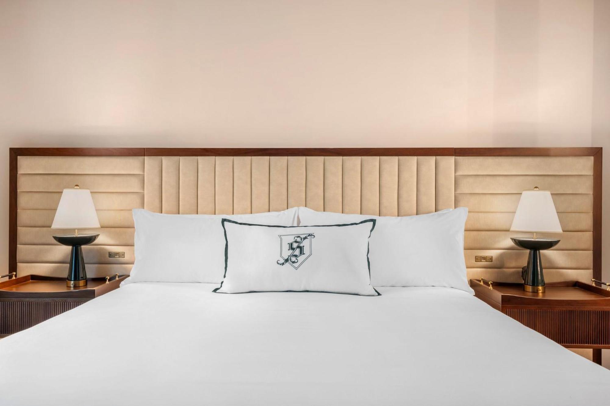 Omni Severin Hotel Indianapolis Bagian luar foto